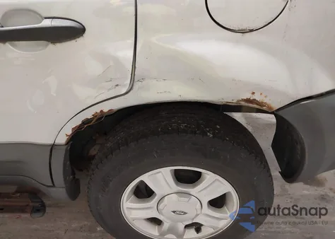 2003 Ford Escape Xlt из США, поврежденный, VIN 1FMYU93183KA79017